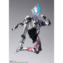 画像をギャラリービューアに読み込む, S.H.Figuarts ウルトラマンブレーザー