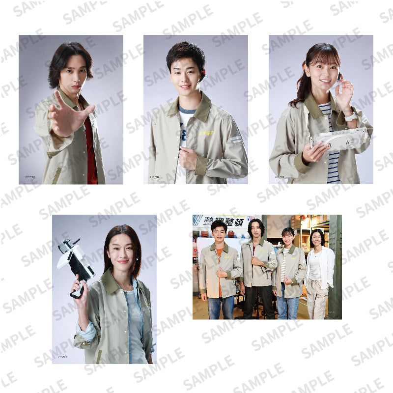 ブロマイド ウルトラマンオメガ スペシャルセット – TSUBURAYA STORE