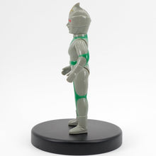 画像をギャラリービューアに読み込む, ブルマァク ソフビ マスク取れミラーマン