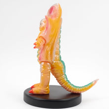 画像をギャラリービューアに読み込む, ブルマァク ソフビ アイアン