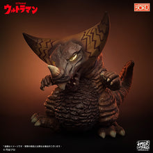 画像をギャラリービューアに読み込む, HyperMod ウルトラ怪獣シリーズ ゴモラ