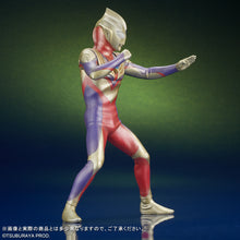 画像をギャラリービューアに読み込む, 大怪獣シリーズ ULTRA NEW GENERATION グリッターティガ スペシャルエディション