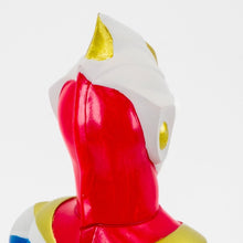 画像をギャラリービューアに読み込む, ブルマァク ソフビ ウルトラマンコスモス(TSUBURAYA限定カラー)