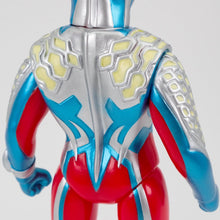 画像をギャラリービューアに読み込む, ブルマァク ウルトラマンゼロ(TSUBURAYA限定カラー)Ver.2