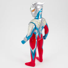 画像をギャラリービューアに読み込む, ブルマァク ウルトラマンゼロ(TSUBURAYA限定カラー)Ver.2