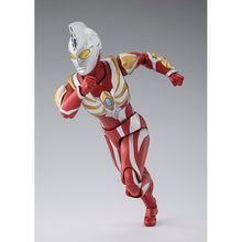 画像をギャラリービューアに読み込む, S.H.Figuarts ウルトラマンマックス
