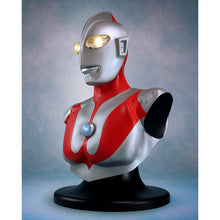 画像をギャラリービューアに読み込む, ULTRAMAN C-TYPE SUIT SIZE BUST PROP REPLICA