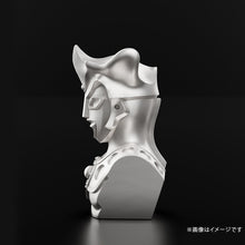 画像をギャラリービューアに読み込む, U-TREASURE プレミアムフィギュア ウルトラマンレオ シルバー
