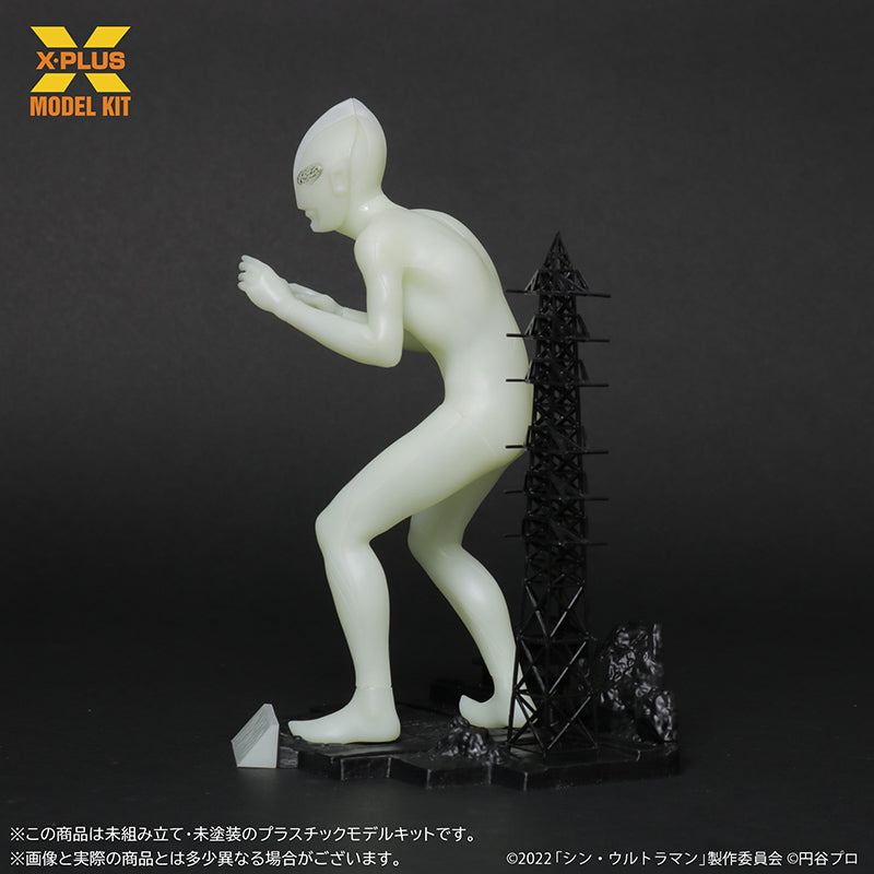 【数量限定】シンウルトラマン、ランドマークタワー限定3Dクリスタル 1/250スケール ウルトラマン（シン・ウルトラマン） プラスチック