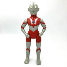 画像をギャラリービューアに読み込む, マルサン ソフビ ウルトラマン450 SILVER GRAY Ver.
