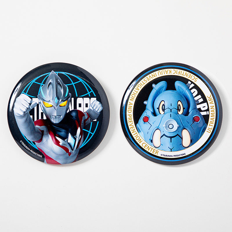 缶バッジセット ウルトラマンアーク＆ユピー – TSUBURAYA STORE