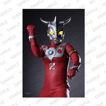 画像をギャラリービューアに読み込む, ブロマイド ウルトラマンレオ＆アストラ
