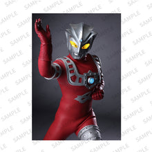 画像をギャラリービューアに読み込む, ブロマイド ウルトラマンレオ＆アストラ
