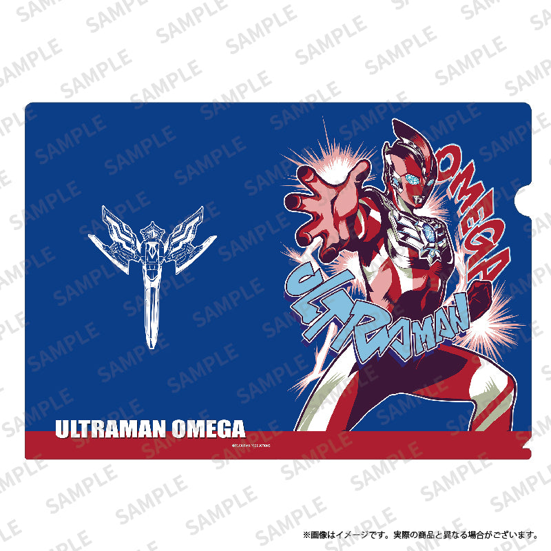 飛ぶ　ウルトラマンティガ　ブラック　磁気　円谷プロ　海外限定正規品 Amazon.co.jp: 飛ぶ ウルトラマンティガ ゴールド 磁気 円谷プロ