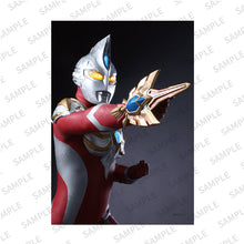 画像をギャラリービューアに読み込む, ブロマイド ウルトラマンマックス＆ウルトラマンゼノン
