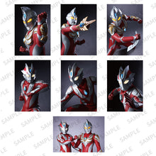 画像をギャラリービューアに読み込む, ブロマイド ウルトラマンマックス＆ウルトラマンゼノン
