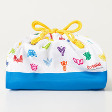 画像をギャラリービューアに読み込む, ランチ巾着 ニュージェネレーションウルトラマン アイコン総柄
