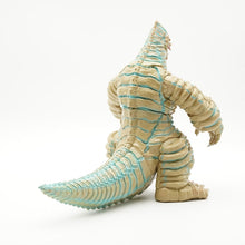 画像をギャラリービューアに読み込む, ULTRA KAIJU VINYL ART レッドキング 骸王（Frog Tree）
