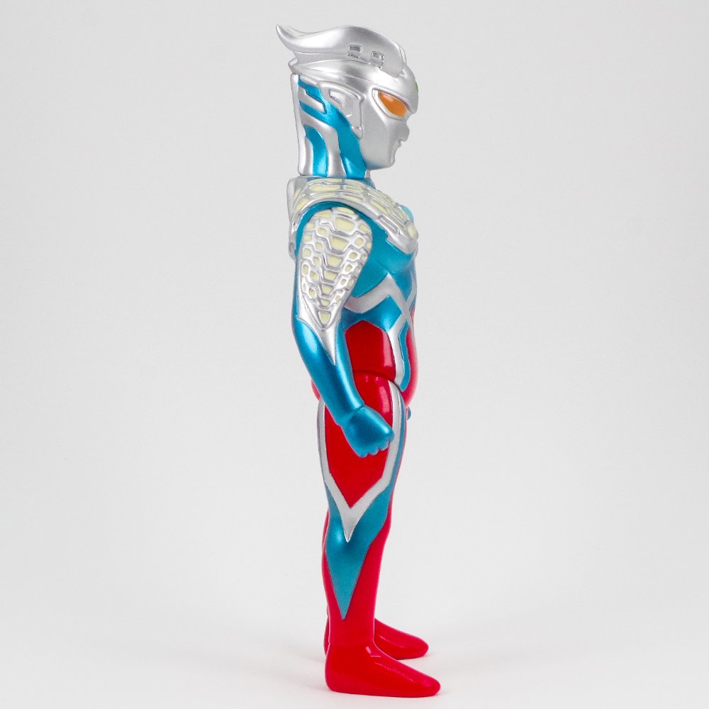 ブルマァク ウルトラマンゼロ（TSUBURAYA限定カラー）Ver.2