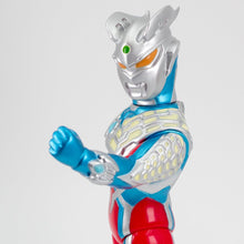 画像をギャラリービューアに読み込む, ブルマァク ウルトラマンゼロ（TSUBURAYA限定カラー）Ver.2
