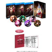 画像をギャラリービューアに読み込む, Blu-ray 『ウルトラマンマックス』コンプリート・ブルーレイBOX「ウルトラマンマックス誕生！」絵コンテBOOKセット
