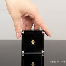画像をギャラリービューアに読み込む, U-TREASURE 純金ミニフィギュア キングジョー
