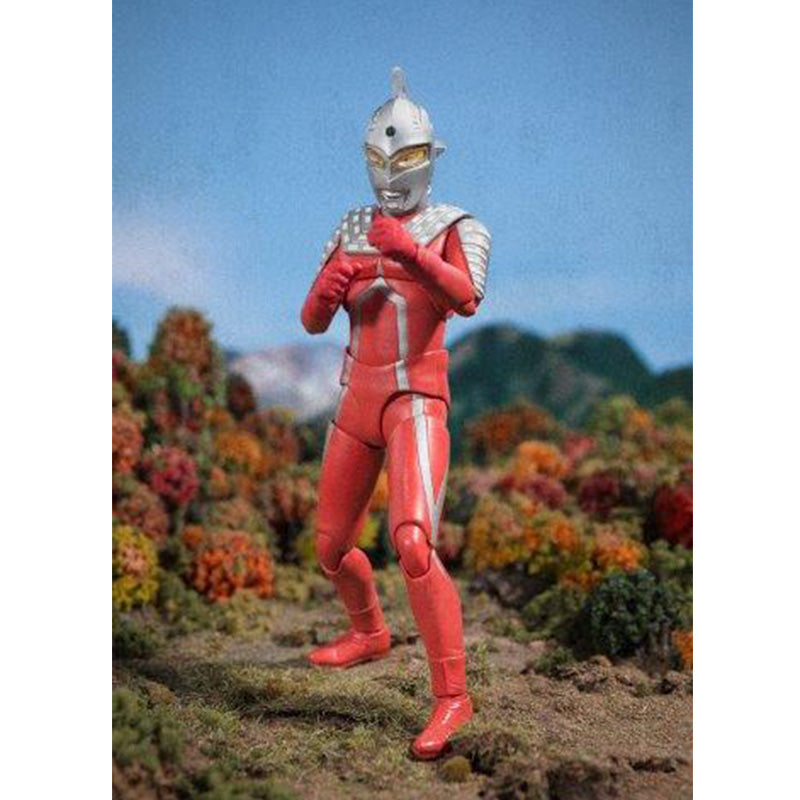 バンダイスピリッツ S．H．Figuarts ウルトラセブン Amazon.com: Bandai Tamashii Nations S.H. Figuarts Ultra