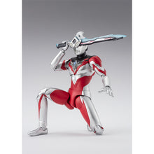 画像をギャラリービューアに読み込む, S.H.Figuarts ウルトラマンアーク
