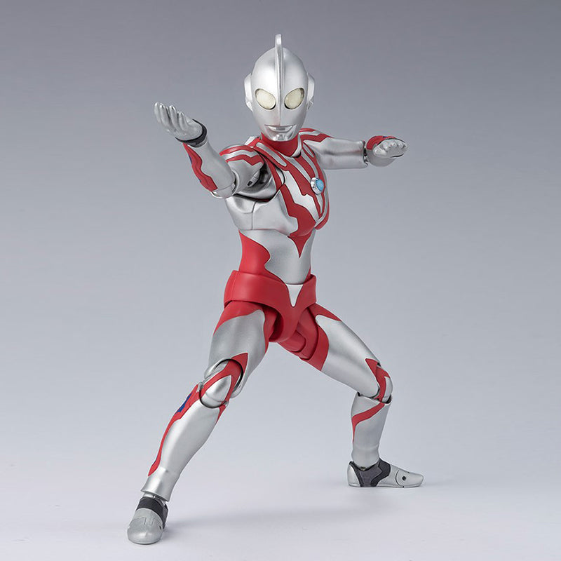 ウルトラウーマン　　こちらから購入下さい 円谷プロ直営オンラインストア「TSUBURAYA STORE ONLINE